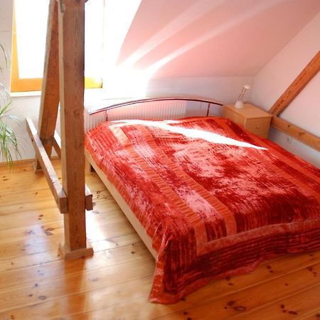 Apartment Und Zimmervermietung Am Park Потсдам Стая снимка