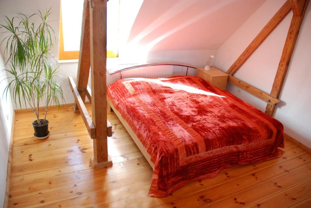Apartment Und Zimmervermietung Am Park Потсдам Стая снимка